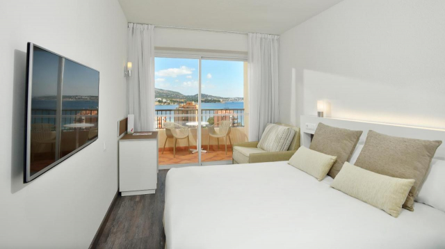 ULTRA LAST MINUTE PASTELE CATOLIC PALMA MALLORCA 4**** ALL INCLUSIVE SOL PALMANOVA ZBOR CLUJ NAPOCA CU TAXE INCLUSE