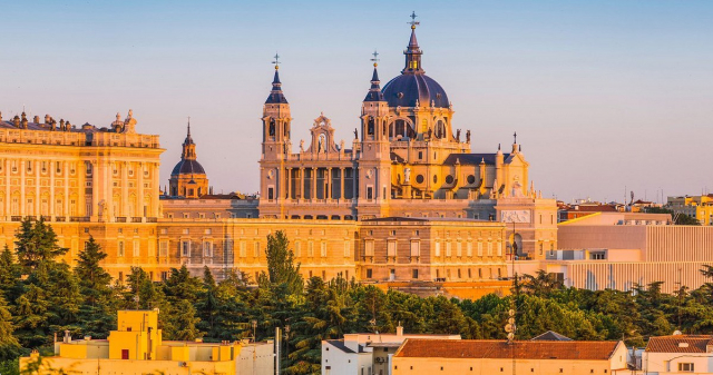 Circuit avion Frumusetile Spaniei si Portugaliei