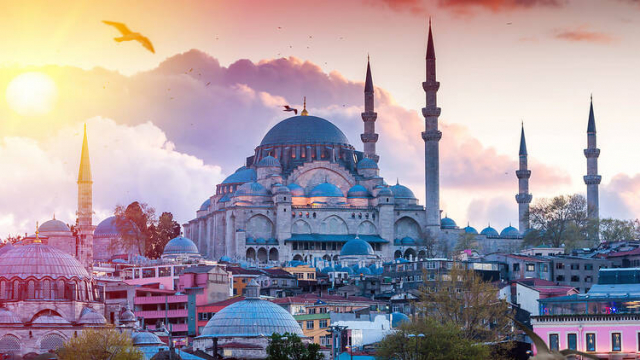 Weekend de 8 Martie in Istanbul la doar  309 euro,avion din Bucuresti!!!Albatros Premier 4*