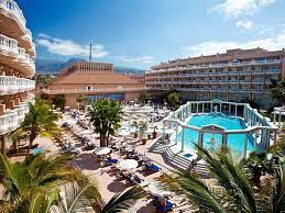 PASTE IN TENERIFE PLECARE IN 06.04 HOTEL HOVIMA CLEOPATRA PALACE 4* MIC DEJUN  PRET 1230 EURO