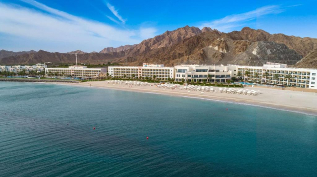 Sejur in Fujairah: de la 875 euro cazare 7 nopti cu All inclusive+ transport avion+ toate taxele