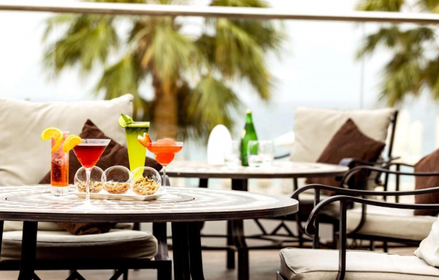 Sejur in Fujairah: de la 875 euro cazare 7 nopti cu All inclusive+ transport avion+ toate taxele