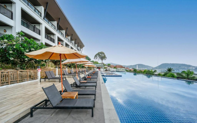 07.03 THAILANDA , Hotel ANDAMANTRA RESORT &amp; VILLA PHUKET 4*, avion , 7 nopti , pret/ persoana =1060Eur