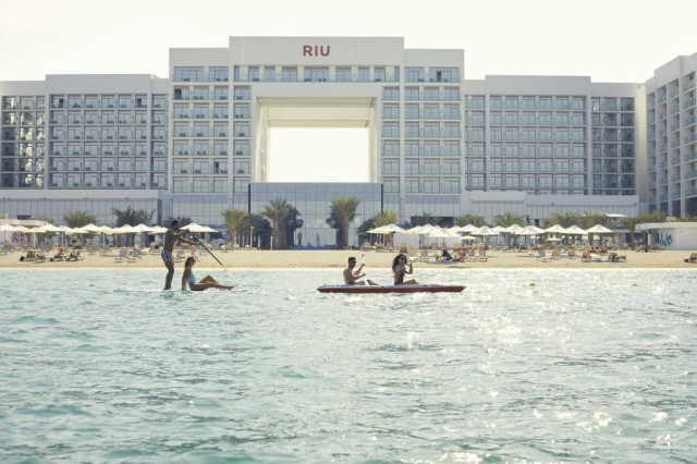 Super oferta Dubai cu plecare din Timisoara / RIU Hotel Dubai 4*