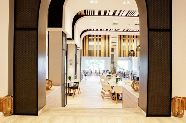 Sejur in Rhodos: 570 euro cazare 7 nopti cu All inclusive+ transport avion+ toate taxele