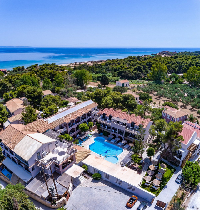 Sejur in Zakynthos: 540 euro cazare 7 nopti cu All inclusive+ transport avion+ toate taxele