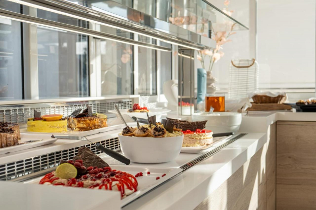 Sejur in Creta: 660 euro cazare 7 nopti cu All inclusive+ transport avion+ toate taxele 