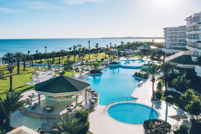 Sejur in Tunisia: 645 euro cazare 7 nopti cu All inclusive+ transport avion+ toate taxele