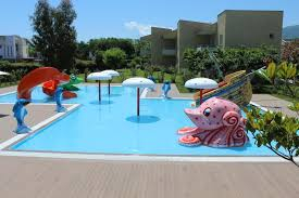 GRECIA AUTOCAR HOTEL POSEIDON PALACE 4* ULTRA ALL INCLUSIVE PLECARE IN 29 MAI PRET 574 EURO