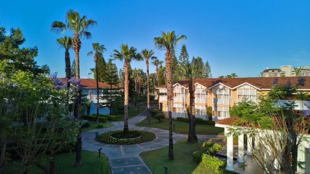 ULTIMELE LOCURI ANTALYA, AVION DIN BRASOV, LA HOTEL ASTERIA FAMILY RESORT SIDE 5*, LA TARIFUL DE 673 EURO/PERSOANA, UAI!