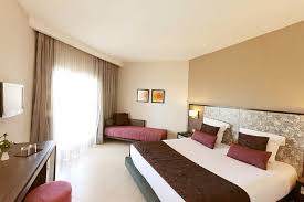 1 MAI IN TUNISIA HOTEL ROSA BEACH THALASSO 4* ALL INCLUSIVE PLECARE IN 01 MAI PRET 435 EURO