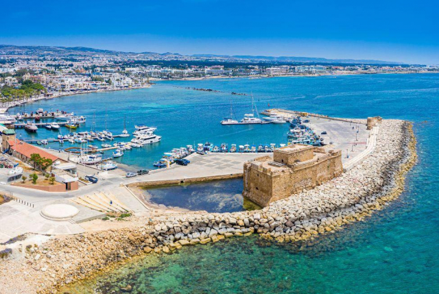 De PASTE in PAPHOS! Sejur de 5 nopti cu demipensiune de la doar 399 euro/pers. Zbor low cost din Bucuresti!