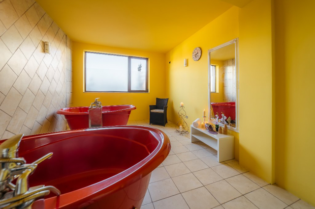 SUPER OFERTA PASTE ROMANIA-BAILE FELIX/1 MAI, 3 NOPTI CAZARE CU DEMIPENSIUNE, TRANSPORT INDIVIDUAL