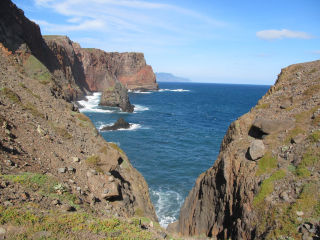 09.04 Zbor Bucuresti Paste - Sejur Madeira, Pestana Casino 1490 eur / pers 7 nopti mic dejun, taxe aeroport si transfer incluse