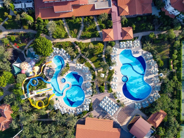 Paste in Antalya: 525 euro cazare 7 nopti cu Ultra All inclusive+ transport avion+ toate taxele 