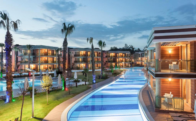 Paste in Antalya: 690 euro cazare 7 nopti cu Ultra All inclusive+ transport avion+ toate taxele 