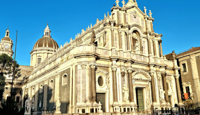 🐰💐City break de Paste in Catania, plecare din Cluj (CC)