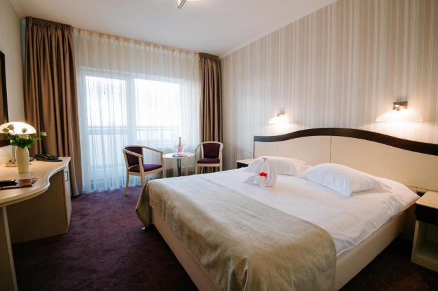 Oferta Paste Covasna-  3 nopti cazare cu demipensiune,  transport individual