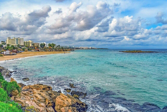 LAST MINUTE - CIPRU CU PLECARE DIN CLUJ NAPOCA ✈️