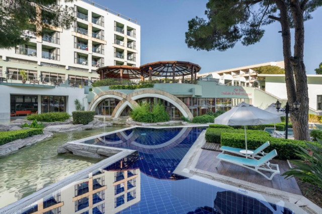 1 mai in Antalya: 675 euro cazare 7 nopti cu Ultra All inclusive+ transport avion+ toate taxele 
