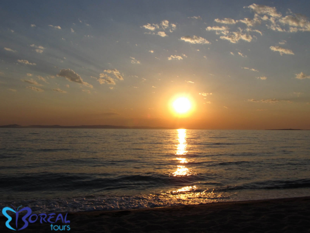 29.05 Autocar din Bucuresti, Grecia, Halkidiki, Hanioti l , Simotel Ermis Hotel 305 euro/pers/7 nopti mic dejun