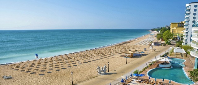 Petrece Pastele la Nisipurile de Aur de la doar 295 euro/pers 