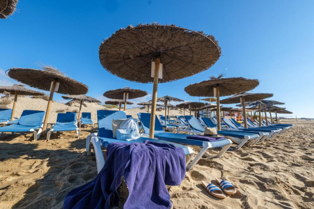 ULTRA LAST MINUTE PLAJA SPANIA  4****ESTIVAL ISLA CRISTINA DEMIPENSIUNE ZBOR DIN OTOPENI CU TAXE INCLUSE