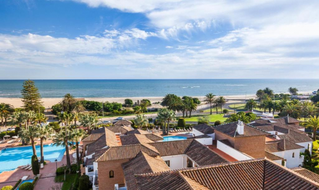 ULTRA LAST MINUTE PLAJA  4**** BARCELO ISLA  DEMIPENSIUNE  ZBOR DIN OTOPENI CU TAXE INCLUSE