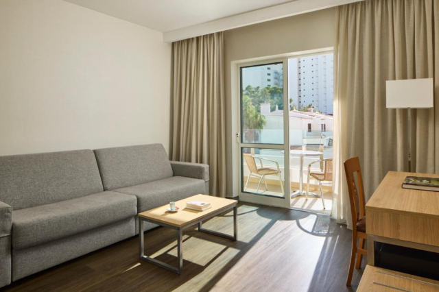 ULTRA LAST MINUTE PLAJA PORTUGALIA 4**** DEMIPENSIUNE ALCAZAR SPA  ZBOR DIN OTOPENI CU TAXE INCLUSE