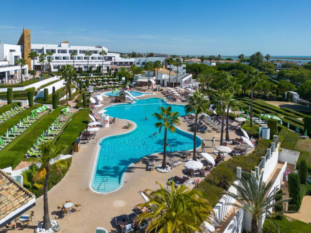 ULTRA LAST MINUTE PLAJA SPANIA  4**** DEMIPENSIUNE FUERTE ZBOR DIN OTOPENI CU TAXE INCLUSE