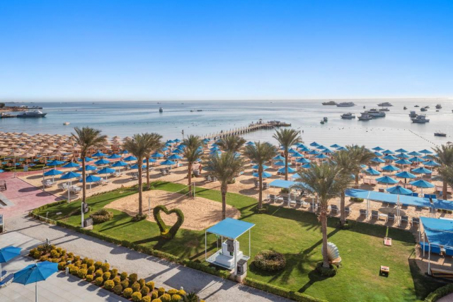 Sejur in Hurghada: 690 euro cazare 7 nopti cu Ultra All inclusive+ transport avion+ toate taxele 