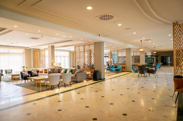 ULTRA LAST MINUTE PLAJA SPANIA  4**** ALL INCLUSIVE SMY ISLA CRISTINA ZBOR DIN OTOPENI CU TAXE INCLUSE