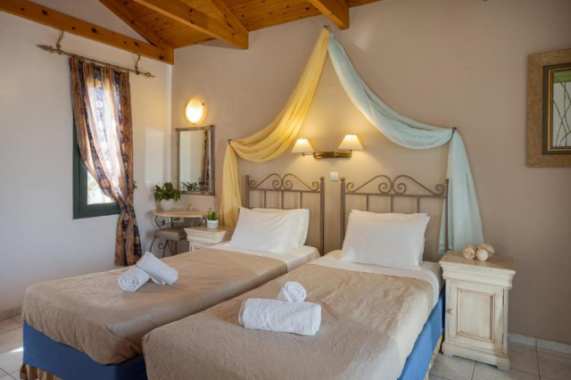 Sejur in Creta: 265 euro cazare 7 nopti+ transport avion+ toate taxele