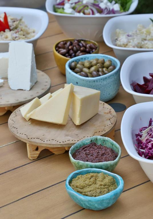 Sejur in Creta: 425 euro cazare 7 nopti cu demi pensiune+ transport avion+ toate taxele