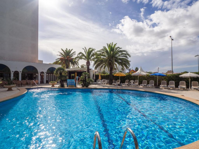 ULTRA LAST MINUTE CITY BREAK PLAJA MALLORCA 3*** LA SANTA MARIA  ZBOR CLUJ NAPOCA CU TAXE INCLUSE
