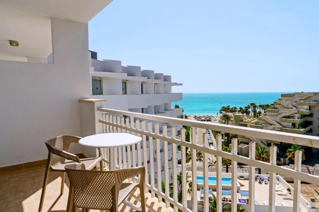 ULTRA LAST MINUTE CITY BREAK PLAJA MALLORCA 4**** DEMIPENSIUNE IBERSOL SUREL ZBOR CLUJ NAPOCA CU TAXE INCLUSE