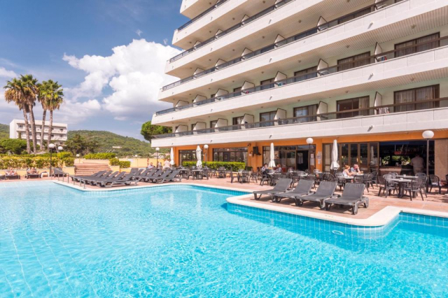 17.04 Senior Holidays BARCELONA si COSTA BRAVA 8 zile Avion 2026, pret/ persoana =594Eur