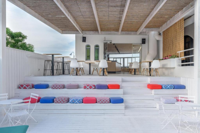 Sejur in Creta: 350 euro cazare 7 nopti cu mic dejun+ transport avion+ toate taxele