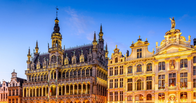 Weekend la Bruxelles de la doar 290 euro/pers. Zbor  low cost din Bucuresti!