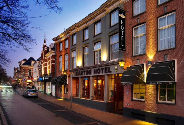 ULTRA LAST MINUTE SARDINIA  MARTINI 4**** DEMIPENSIUNE ZBOR DIN CLUJ NAPOCA CU TAXE INCLUSE