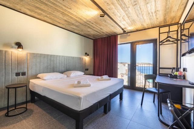  Paste in Malta:de la 390 euro cazare 4 nopti cu mic dejun+ transport avion+ toate taxele