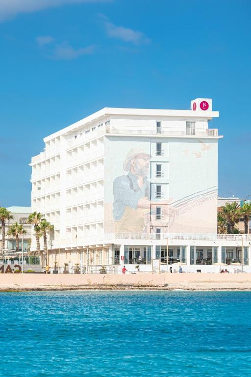 ULTRA LAST MINUTE PALMA MALLORCA 3*** DEMIPENSIUNE JS MIRAMAR ZBOR DIN CLUJ NAPOCA CU TAXE INCLUSE