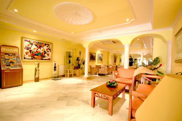 ULTRA LAST MINUTE PALMA DE MALLORCA 3*** MANAUS  ZBOR DIN CLUJ NAPOCA CU TAXE INCLUSE