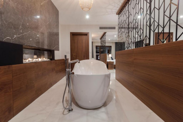 LAST MINUTE MALTA THE DUKE HOTEL 4**** MIC DEJUN ZBOR DIN CLUJ NAPOCA CU TAXE INCLUSE