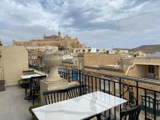 LAST MINUTE MALTA THE DUKE HOTEL 4**** MIC DEJUN ZBOR DIN CLUJ NAPOCA CU TAXE INCLUSE