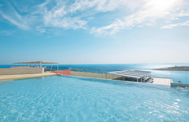 LAST MINUTE MALTA QAWRA PALACE 4**** ALL INCLUSIVE ZBOR DIN CLUJ NAPOCA CU TAXE INCLUSE