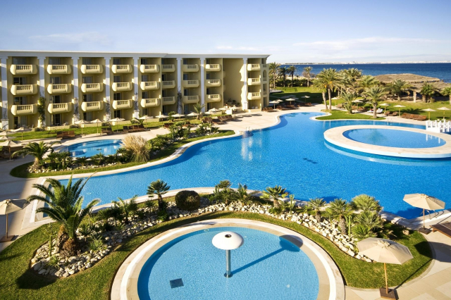 TUNISIA  569  EURO/PERS PLECARE 22.05 DIN CLUJ  -  Royal Thalassa Monastir