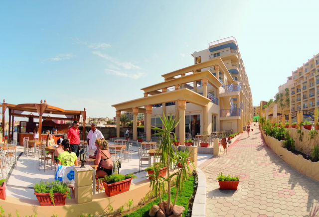 Sejur in Hurghada: 310 euro cazare 7 nopti cu All inclusive+ transport avion+ toate taxele 