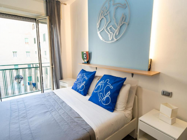 City Break in Napoli:de la 259 euro cazare 3 nopti cu mic dejun+ transport avion+ toate taxele