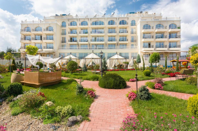 Paste cu All inclusive in Bulgaria la hotel Therma Palace 5* 